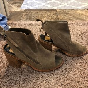 Dolce Vita Shoes - Dolce Vita Heels Size 9 Dolce Vita Shoes - Dolce Vita Heels Size 9